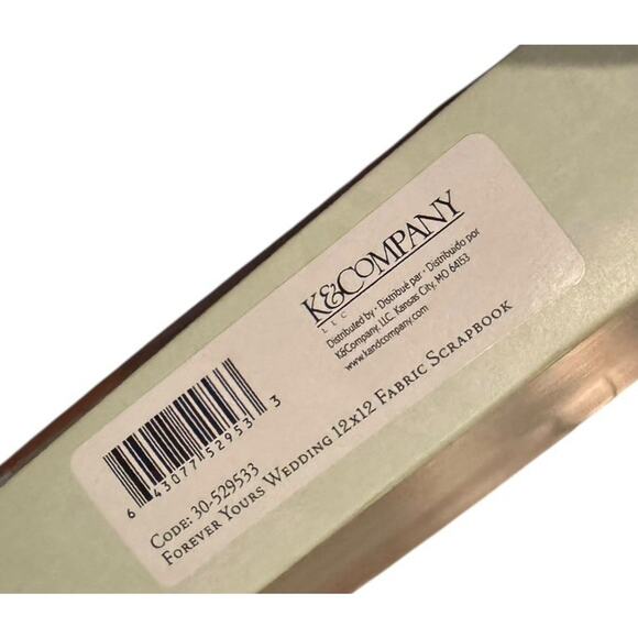 K&Company Forever Yours 12x12 Wedding Fabric Scrapbook Post Bound Top Loading - Picture 6 of 6